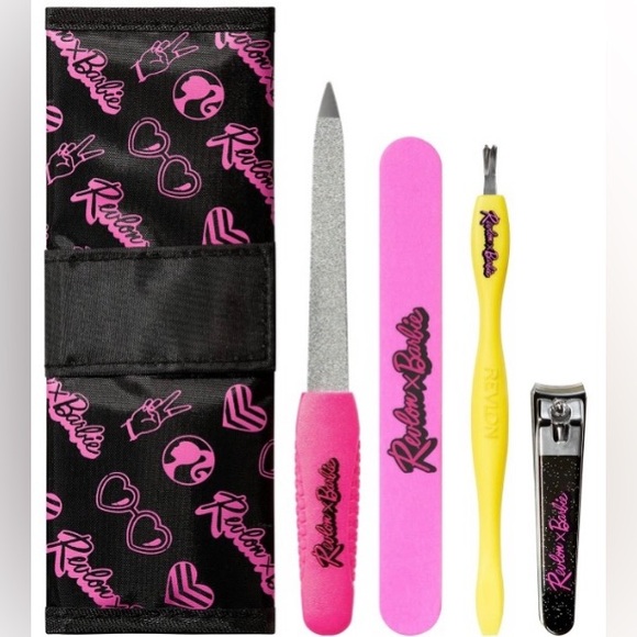 New Revlon Barbie Manicure Limited Edition Kit - Picture 1 of 3